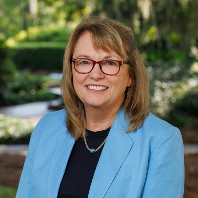 Janet Kistner headshot